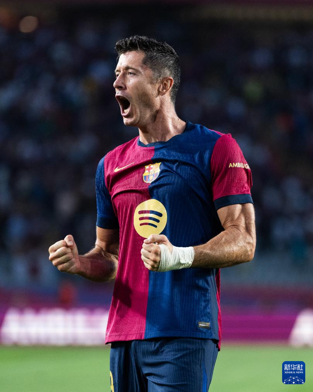 《洛奇英雄传》14周年玩家见面会回顾