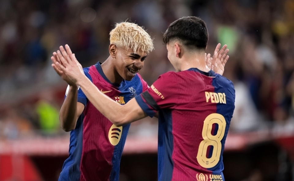 在FPS这条卷王的赛道上，腾讯还能给出新解法