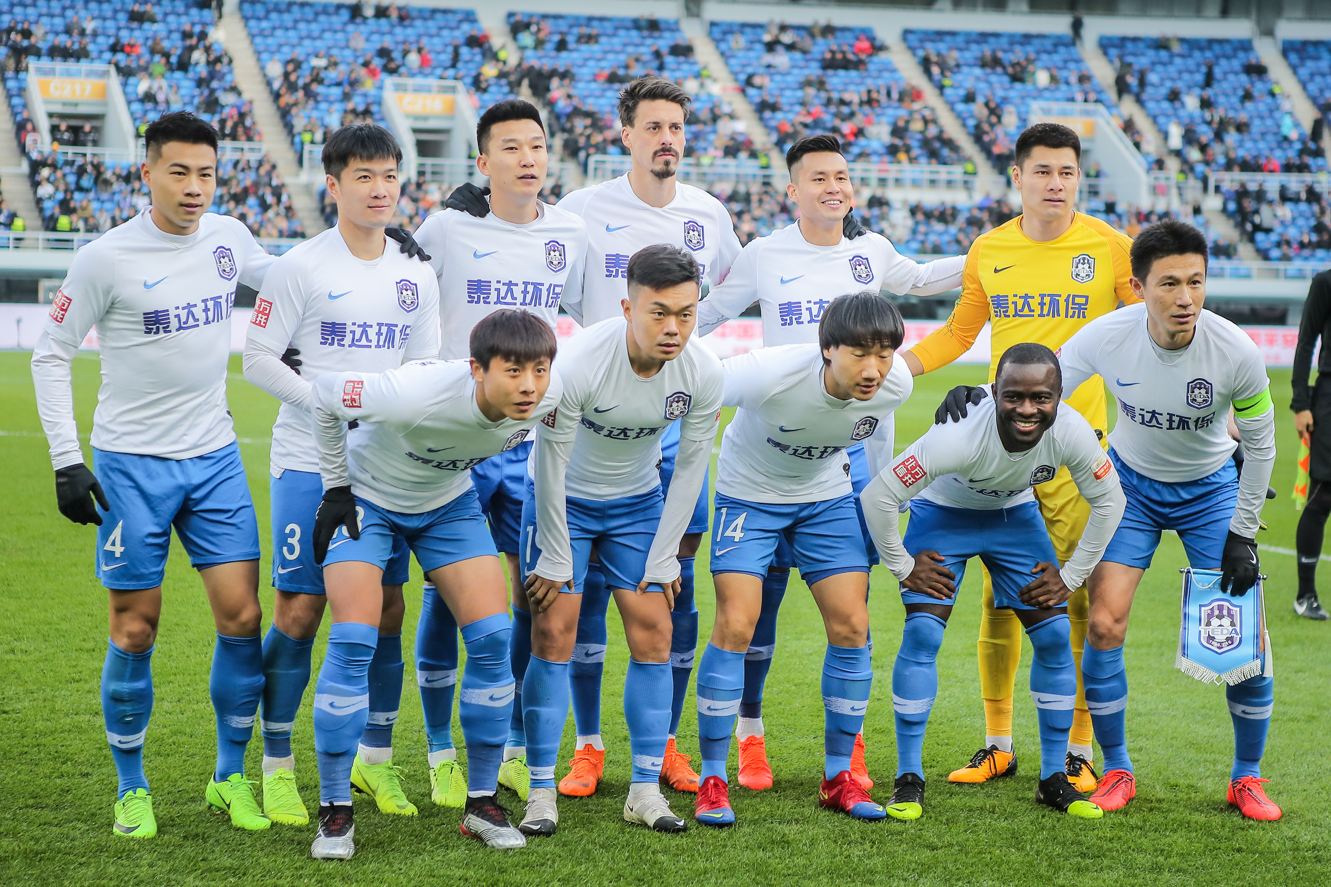 律与决