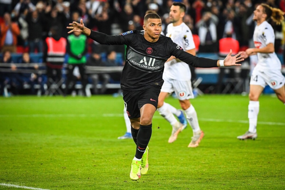 开拓者VS火箭二番战，杨瀚森再战杜兰特，教练表态，小杨目标8+5