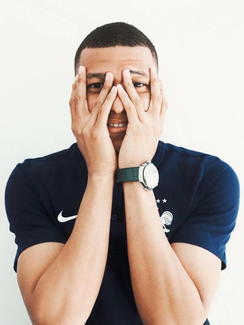 15战全败四川男篮官宣：李金效左跟腱部分撕裂 预计伤停6-8周