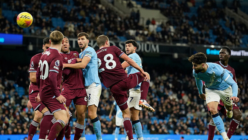 海外网友热议BLG击败TES：BLG将用更换打野的方式，赢得世界冠军