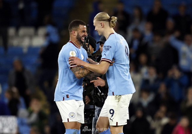 曼联客场逆转切尔西，C罗打入制胜球